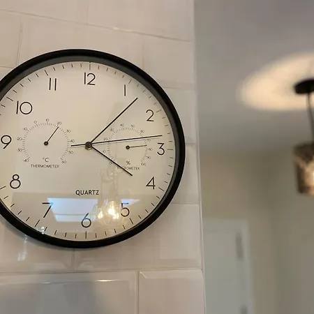 En Con Garaje Appartamento *