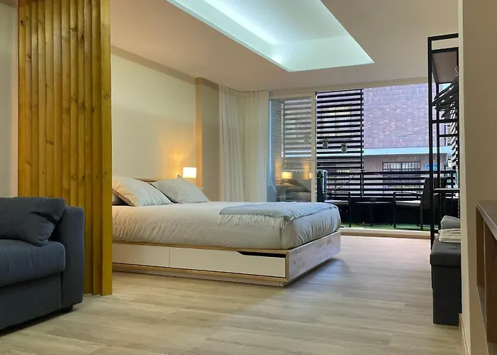 En Con Garaje * בילבאו