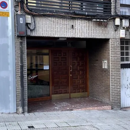 En Con Garaje Apartman Bilbao